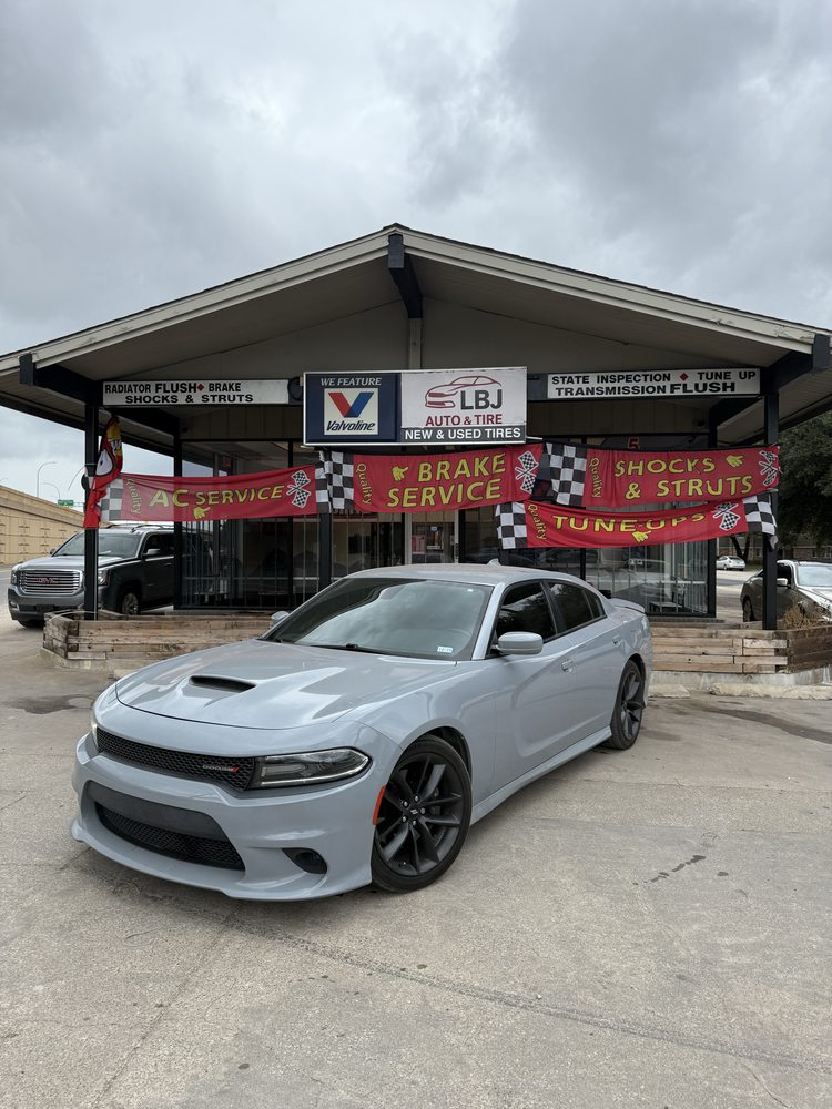 Charger in for tires